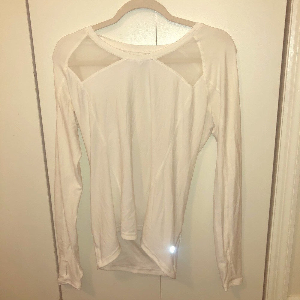 Lululemon women’s long sleeve shirt
